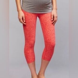 ❤️ Beyond the Bump by Beyond Yoga Red Maternity Leggings ❤️